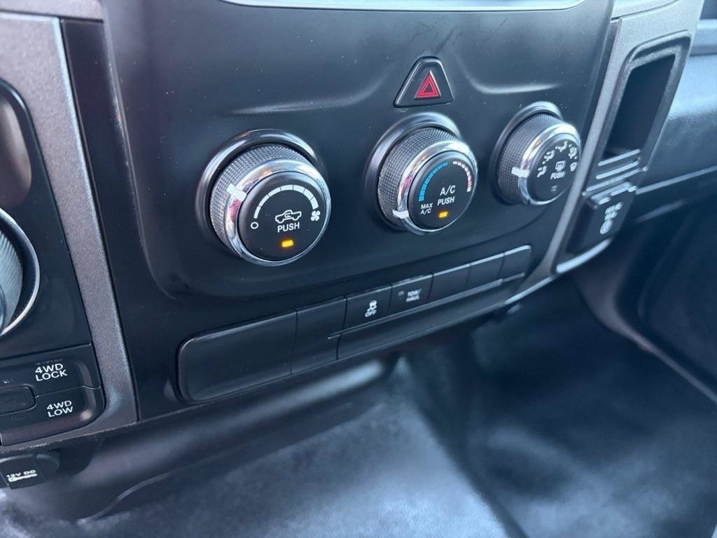 Used 2020 RAM 1500 Tradesman AWD/4WD image 27