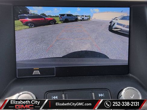Used 2023 GMC Acadia SLT FWD image 12