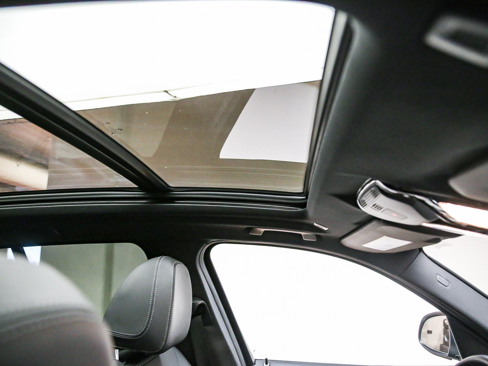 Used 2024 BMW X3 sDrive30i w/ Convenience Package w/ZPA RWD image 18