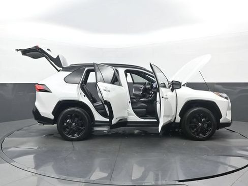 Used 2023 Toyota RAV4 XSE w/ XSE Grade Weather Package AWD/4WD image 34