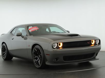 Used 2019 Dodge Challenger R/T