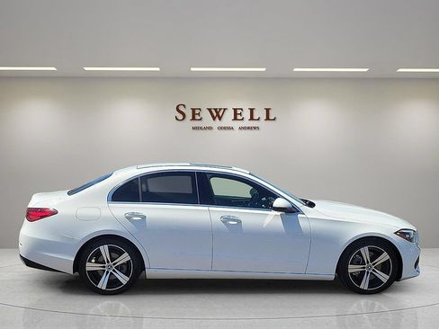 Used 2022 Mercedes-Benz C 300 Sedan image 6