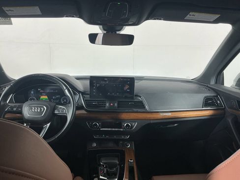 Used 2022 Audi Q5 e Premium w/ Convenience Package AWD/4WD image 9