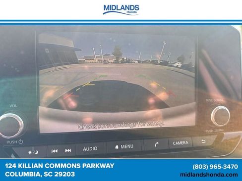Used 2025 Nissan Pathfinder S FWD image 32