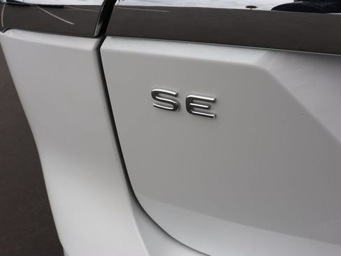 Used 2026 Volkswagen Atlas SE AWD/4WD image 6