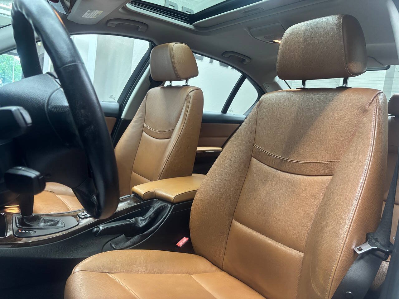 Used 2011 BMW 328i xDrive Sedan AWD/4WD image 19