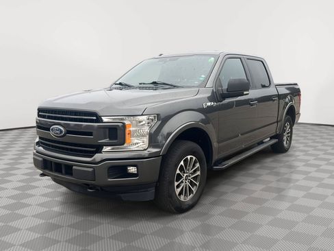 Used 2019 Ford F150 XLT w/ Equipment Group 302A Luxury AWD/4WD image 26