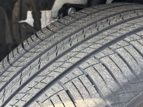 Used 2023 Nissan Rogue SV image 30