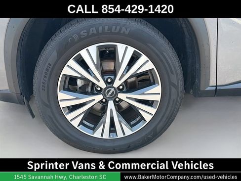 Used 2023 Nissan Rogue SV AWD/4WD image 35