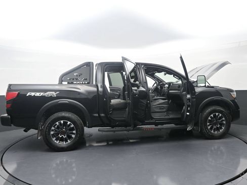 Used 2024 Nissan Titan PRO-4X w/ Pro-4x Convenience Package AWD/4WD image 44