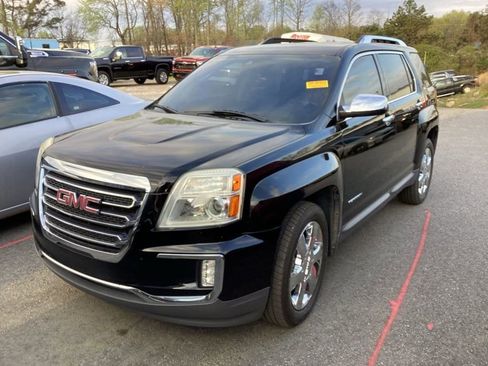 Used 2016 GMC Terrain SLT w/ Open Road Package image 2