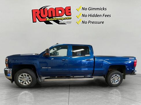 Used 2016 Chevrolet Silverado 2500 LT w/ LT Convenience Package AWD/4WD image 3