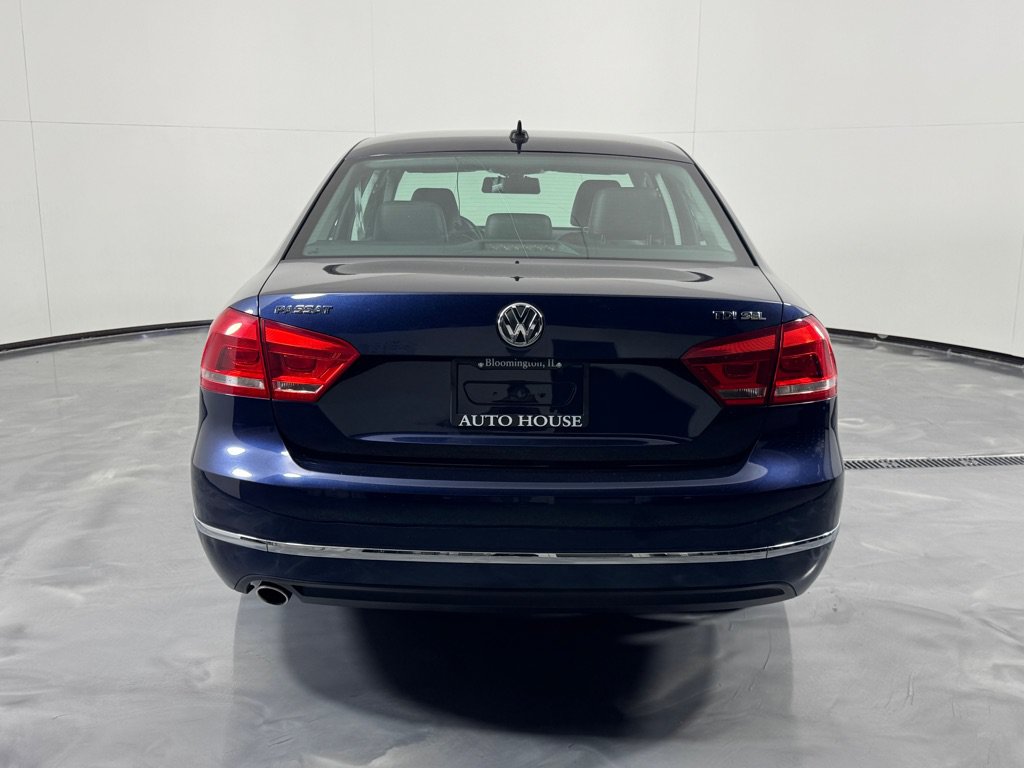 Used 2015 Volkswagen Passat TDI SEL Premium FWD image 6