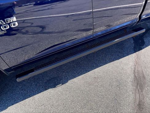 Used 2019 RAM 1500 Express image 31