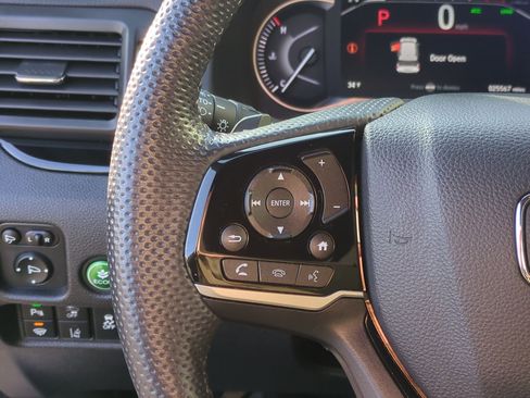 Used 2022 Honda Passport Elite image 18