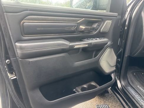 Used 2021 RAM 1500 Limited AWD/4WD image 17