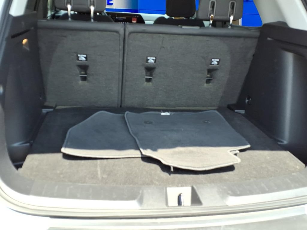 Used 2025 Chevrolet TrailBlazer LT FWD image 23