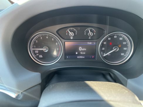 Used 2021 Buick Enclave Premium w/ Sun and Sites Package AWD/4WD image 13