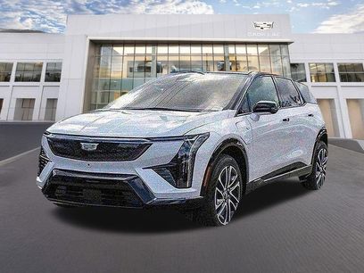 Used 2025 Cadillac Optiq Sport 1