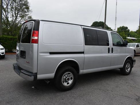 Used 2023 GMC Savana 2500 w/ Driver Convenience Package RWD image 2