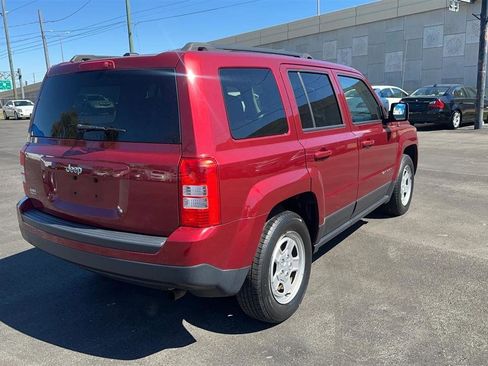 Used 2017 Jeep Patriot Sport w/ Power Value Group image 11