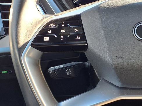 Used 2023 Audi Q4 e-tron Premium image 18