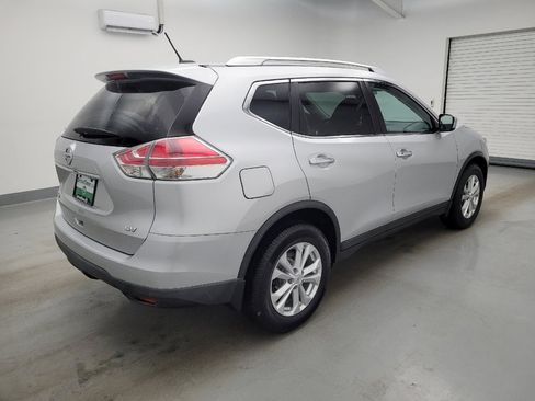 Used 2016 Nissan Rogue SV FWD image 10