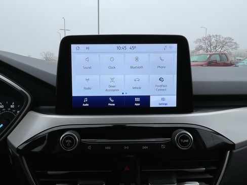 Used 2022 Ford Escape SE w/ Cold Weather Package image 28