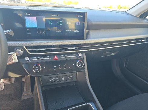 Used 2025 Hyundai Sonata SEL FWD image 6