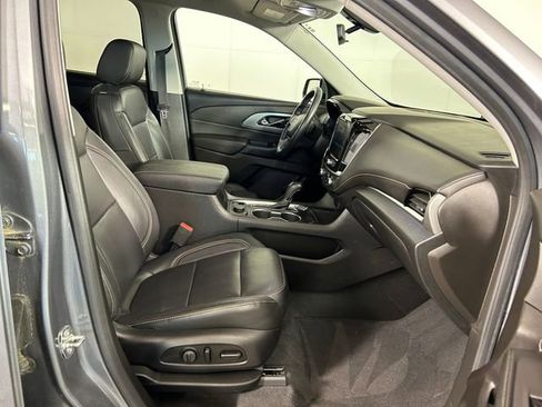 Used 2019 Chevrolet Traverse LT AWD/4WD image 28