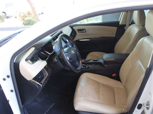 Used 2013 Toyota Avalon Limited FWD image 11