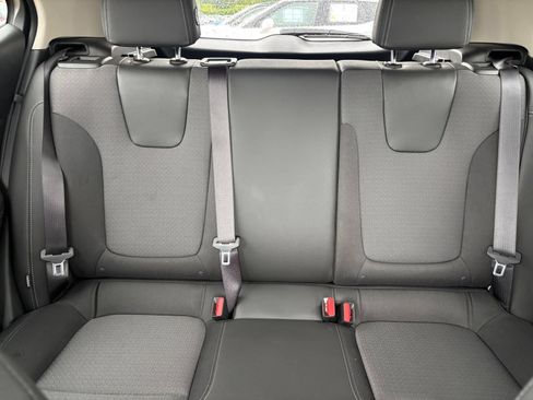 Used 2026 Buick Encore GX Preferred AWD/4WD image 37