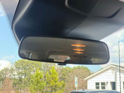 Used 2018 Ford Transit 350 XLT image 46