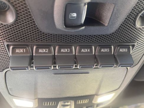 Used 2020 Ford F150 Raptor w/ Equipment Group 802A Luxury AWD/4WD image 39
