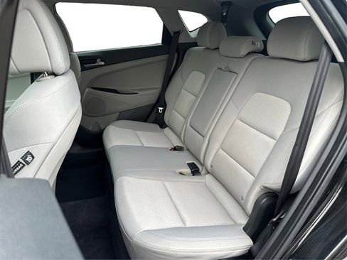 Used 2017 Hyundai Tucson SE image 39