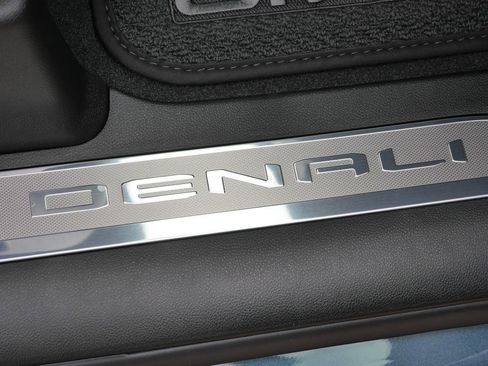 New 2026 GMC Sierra 3500 Denali w/ Denali Reserve Package AWD/4WD image 26