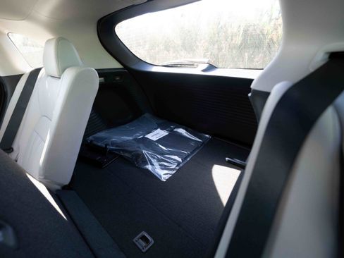 New 2026 Honda HR-V EX-L image 24