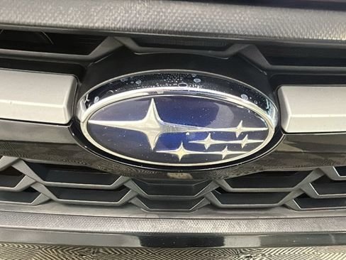 Used 2018 Subaru Crosstrek 2.0i Premium w/ Popular Package #3 AWD/4WD image 10