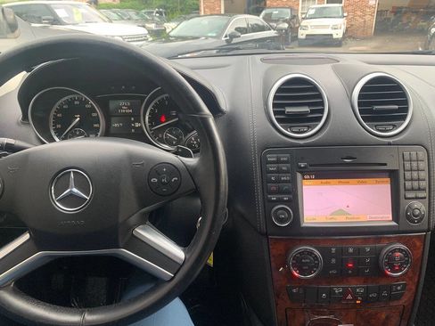 Used 2012 Mercedes-Benz GL 450 4MATIC image 19