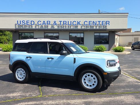 Used 2025 Ford Bronco Sport Heritage w/ Convenience Package AWD/4WD image 1