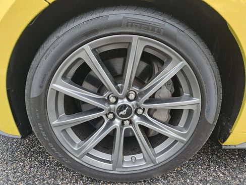 Used 2015 Ford Mustang GT Premium RWD image 22