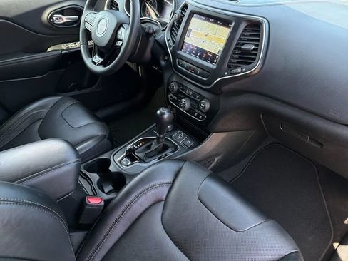 Used 2023 Jeep Cherokee Altitude Lux AWD/4WD image 17