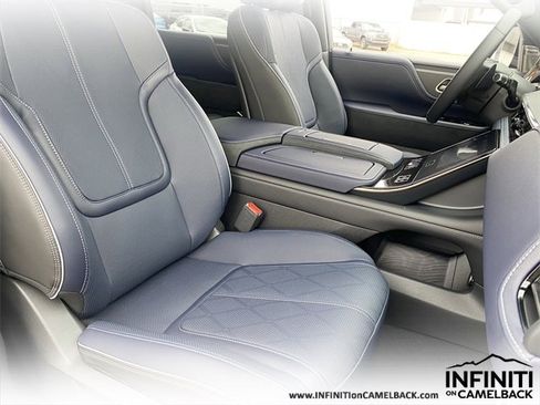 New 2026 INFINITI QX80 4WD image 10