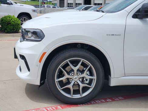 New 2026 Dodge Durango GT image 10