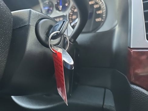 Used 2007 Cadillac Escalade EXT Base w/ Information Package image 57