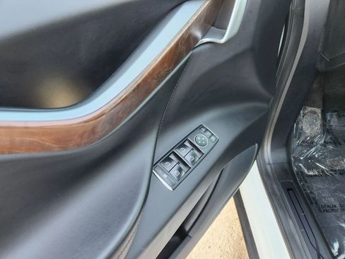 Used 2018 Tesla Model X P100D image 25