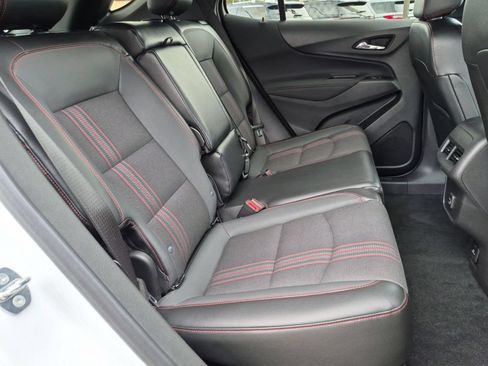 Used 2023 Chevrolet Equinox RS AWD/4WD image 26