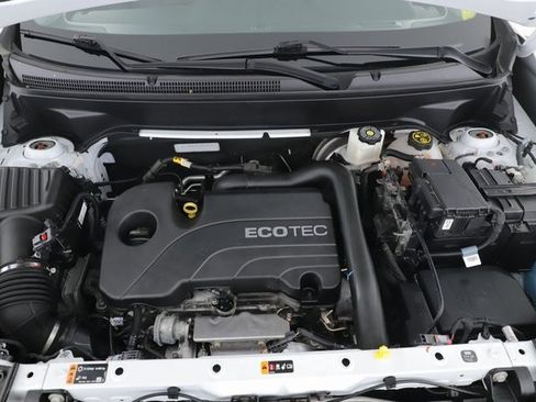 Used 2021 GMC Terrain SLT w/ LPO, Bright Accent Package image 15