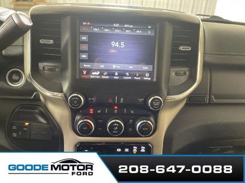 Used 2021 RAM 2500 Laramie w/ Body Color Bumper Group image 7