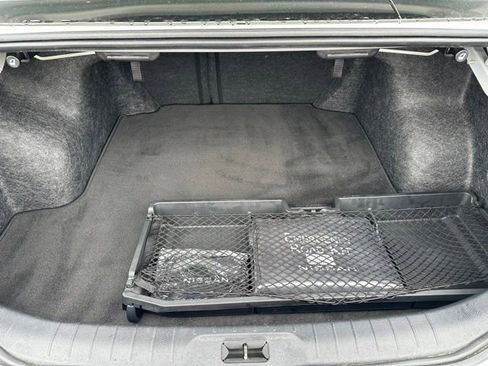 Used 2023 Nissan Altima 2.5 SV image 9